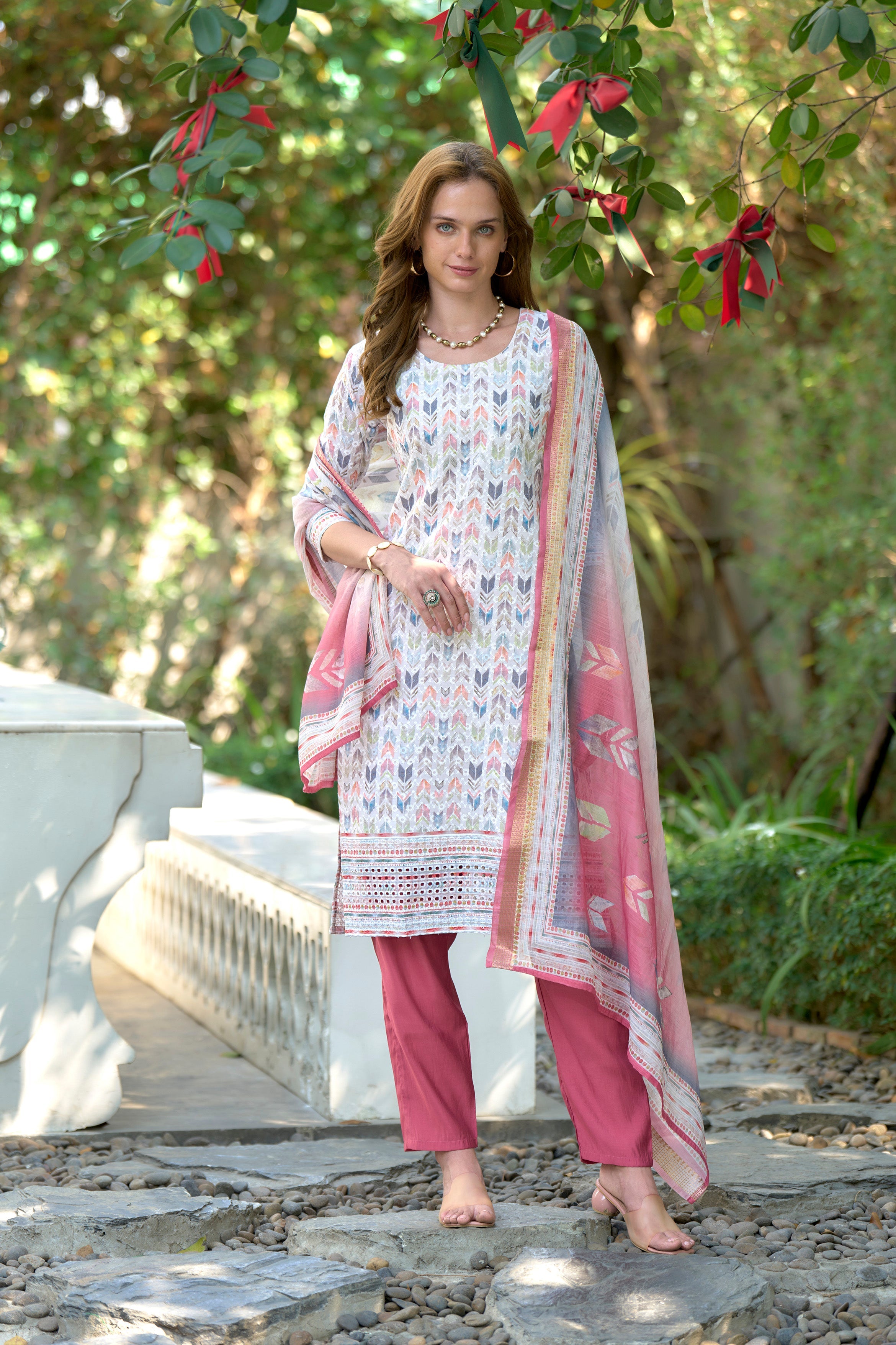 White Cotton Printed Kurti Set with 3/4 Sleeves and Linen Dupatta with Roman Pocket Pant